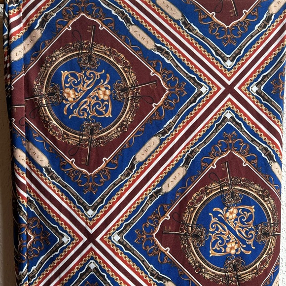 Vibrant Zara wide legged, printed pants. Extremely lightly used. - Picture 4 of 4